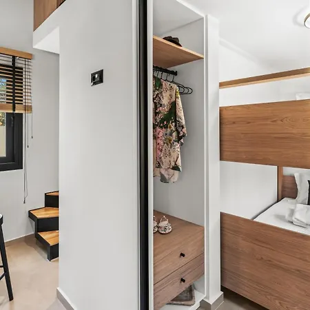 Gemm House 赫索尼索斯